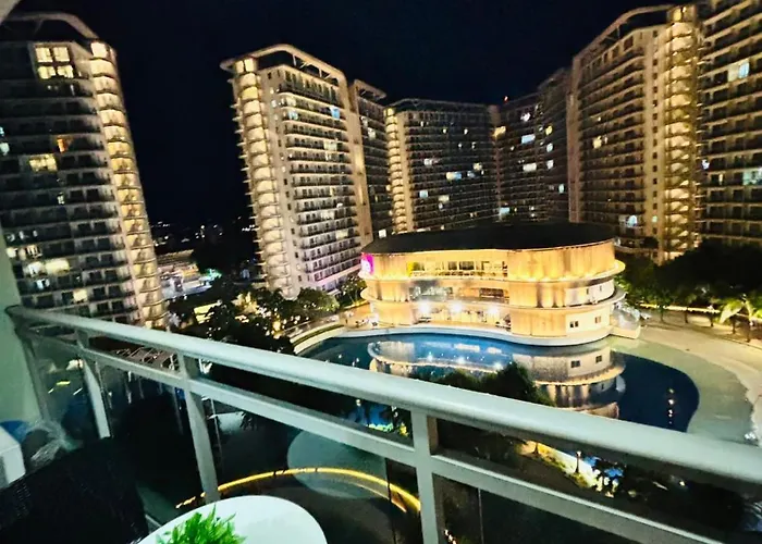 Rio West Tower - Azure Urban Residences *